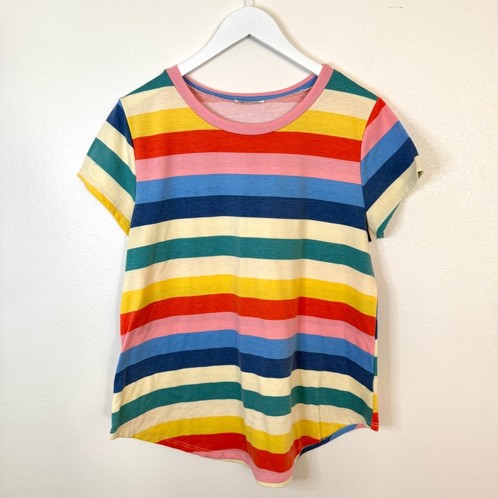 BomBom Colorful Striped Women's Shirt X-Large Soft Comfortable Dressy Tee Spring